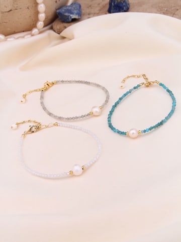Pierres de Jade 3-delige set: vergulde armband met parels en kristallen