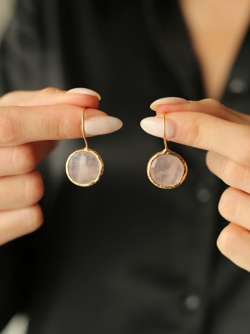 Pierres de Jade Vergold. Ohrhänger mit Perlen und Edelsteinen