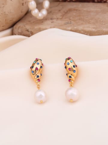 Pierres de Jade Vergold. Ohrstecker mit Perlen und Edelsteinen