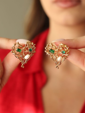 Pierres de Jade Vergold. Ohrstecker mit Perlen und Edelsteinen