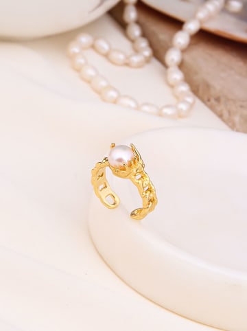 Pierres de Jade Vergold. Ring mit Perle