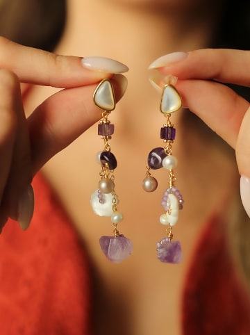 Pierres de Jade Vergold. Ohrstecker mit Perlen und Edelsteinen