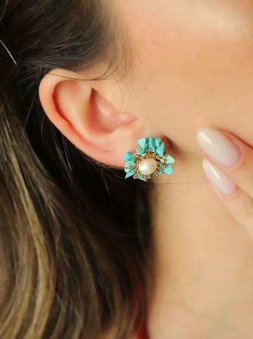 Pierres de Jade Vergold. Ohrstecker mit Perlen und Edelsteinen