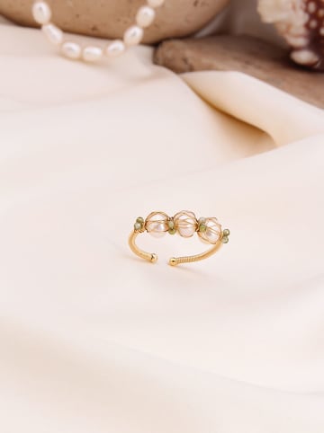 Pierres de Jade Vergold. Ring mit Perlen und Kristallen