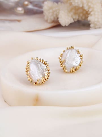 Pierres de Jade Vergulde oorstekers met parels