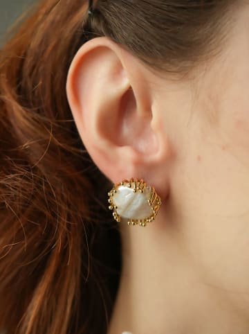 Pierres de Jade Vergulde oorstekers met parels