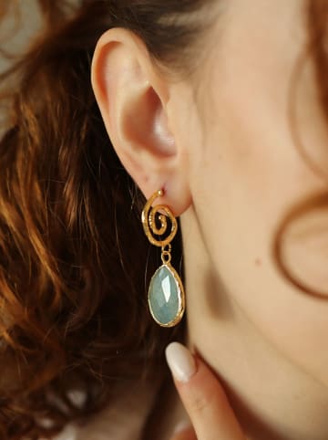 Pierres de Jade Vergulde oorstekers met edelstenen