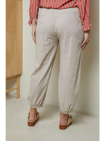Curvy Lady Hose in Beige