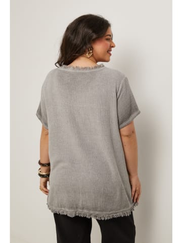Curvy Lady Bluzka w kolorze szarym