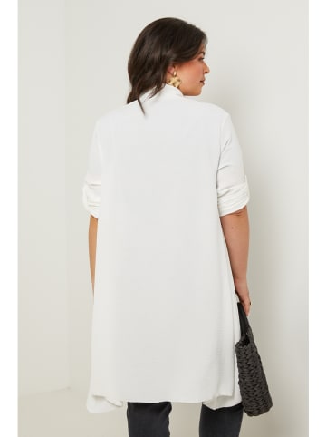 Curvy Lady Cardigan in Weiß