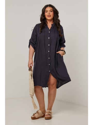 Curvy Lady Leinen-Kleid in Dunkelblau
