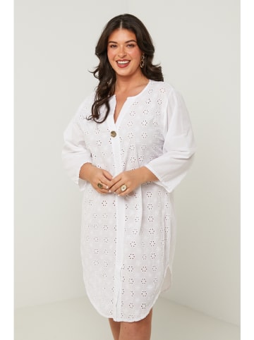 Curvy Lady Sukienka w kolorze białym