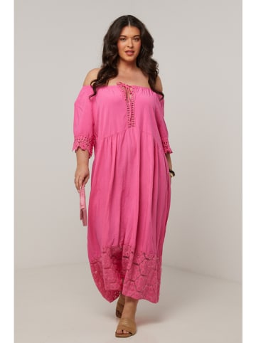 Curvy Lady Kleid in Pink