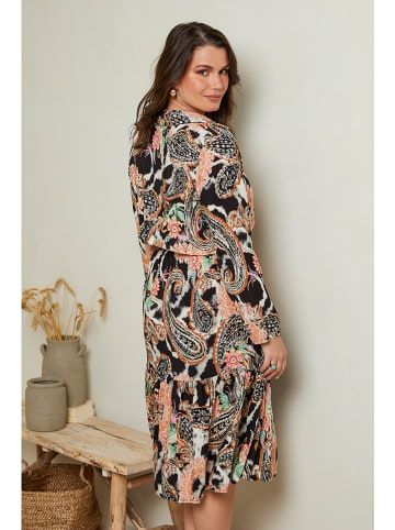 Curvy Lady Sukienka ze wzorem