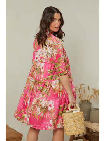 Curvy Lady Kleid in Pink/ Bunt