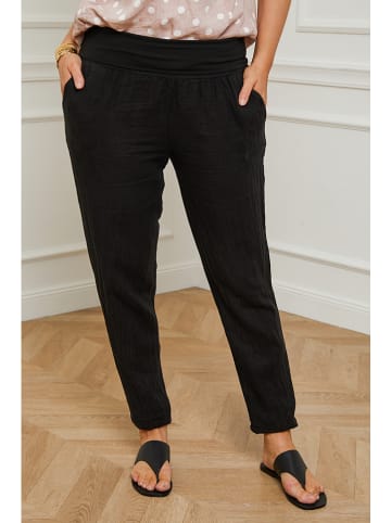 Curvy Lady Lniane spodnie "Provence" w kolorze czarnym