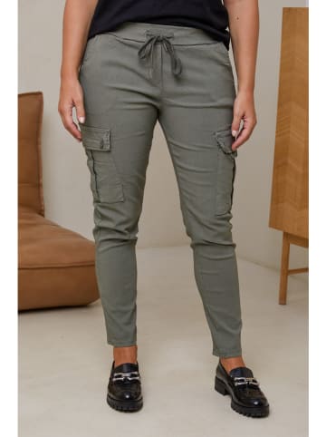 Curvy Lady Cargohose in Khaki