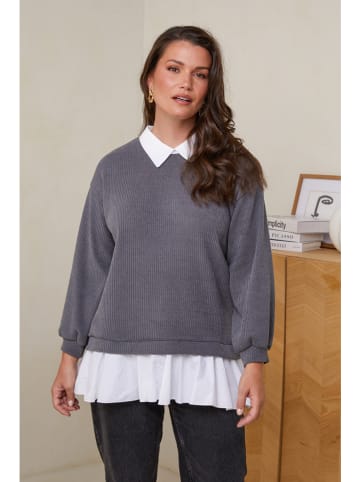 Curvy Lady Sweter w kolorze szarym