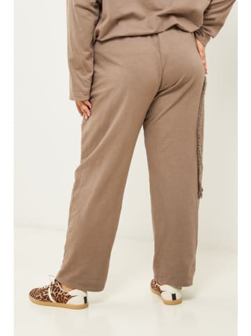 Curvy Lady Hose in Beige