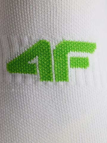 4F Skarpety narciarskie w kolorze białym