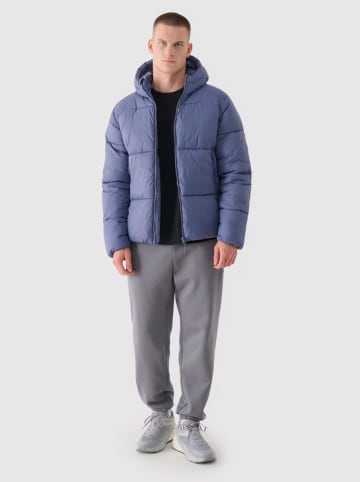 4F Daunenjacke in Blau