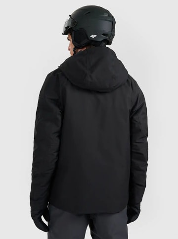 4F Ski-/ Snowboardjacke in Schwarz