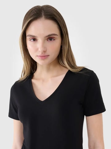 4F Koszulka w kolorze czarnym