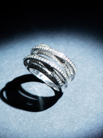 DIAMANTA Witgouden ring "New entrelacs candides" met diamanten