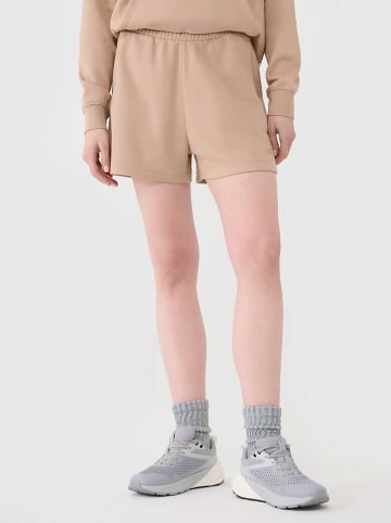 4F Sweatshorts in Beige