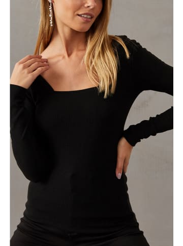 Milan Kiss Koszulka w kolorze czarnym