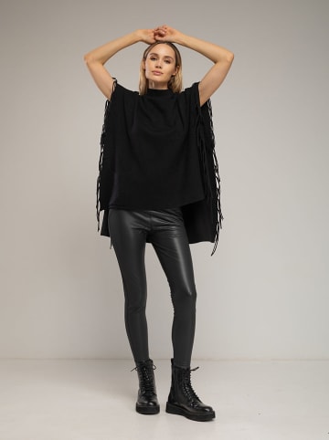 Tantra Poncho in Schwarz