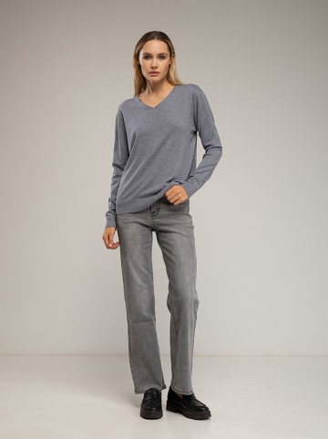 Tantra Pullover in Grau