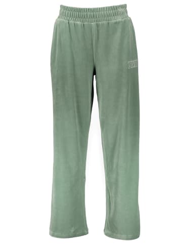 Puma Spodnie dresowe "Essentials" w kolorze zielonym