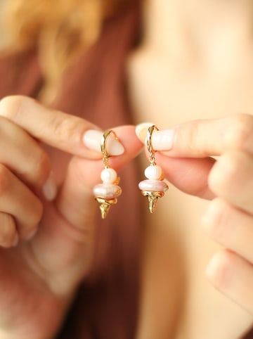 L'Atelier de Gaia Vergulde creolen met parels