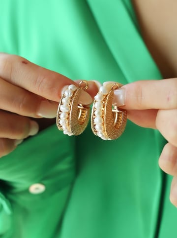 L'Atelier de Gaia Vergulde oorringen met parels