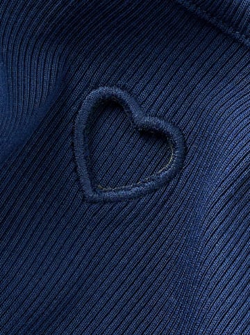 name it Longsleeve in Dunkelblau