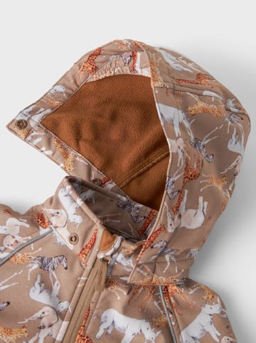 name it Softshelljacke in Hellbraun