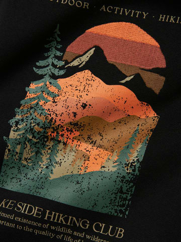 name it Hoodie "Osian" in Schwarz