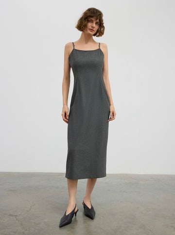 BGN Kleid in Anthrazit