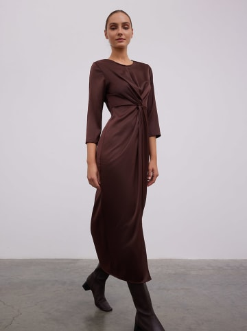 BGN Kleid in Braun