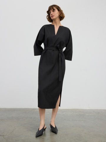 BGN Kleid in Schwarz