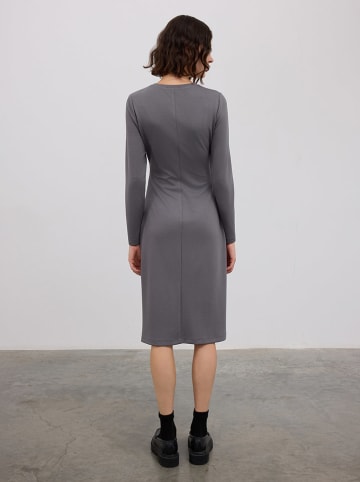 BGN Kleid in Anthrazit