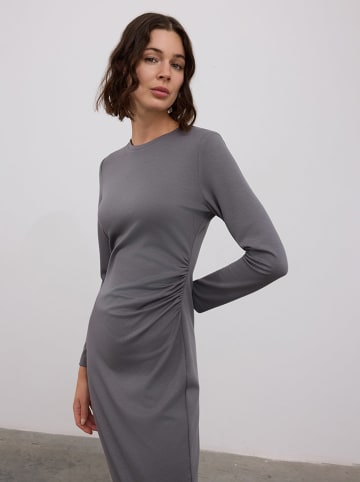 BGN Kleid in Anthrazit