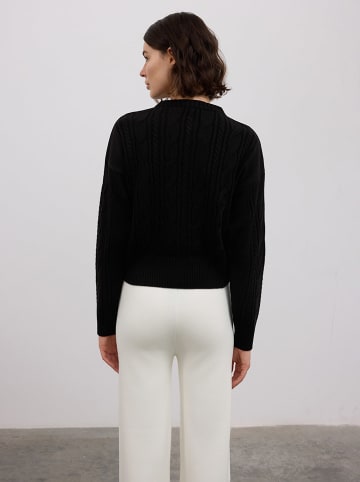 BGN Cardigan in Schwarz