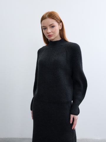 BGN Pullover in Schwarz