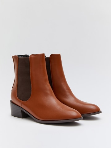 Bellucci Boots in Hellbraun