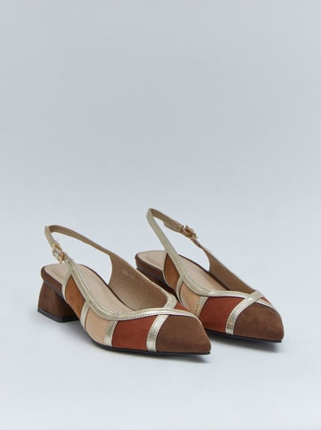 Bellucci Pumps met bandje bruin