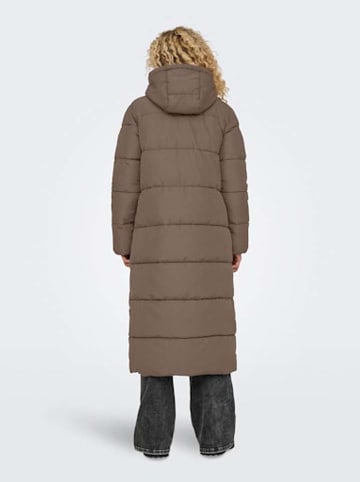 ONLY Steppmantel in Hellbraun