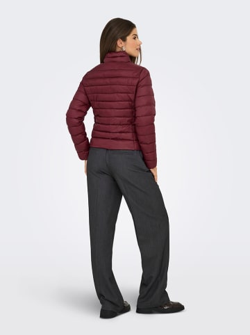 ONLY Kurtka pikowana w kolorze bordowym