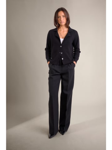 Perfect Cashmere Kaszmirowy kardigan "Nessa" w kolorze czarnym